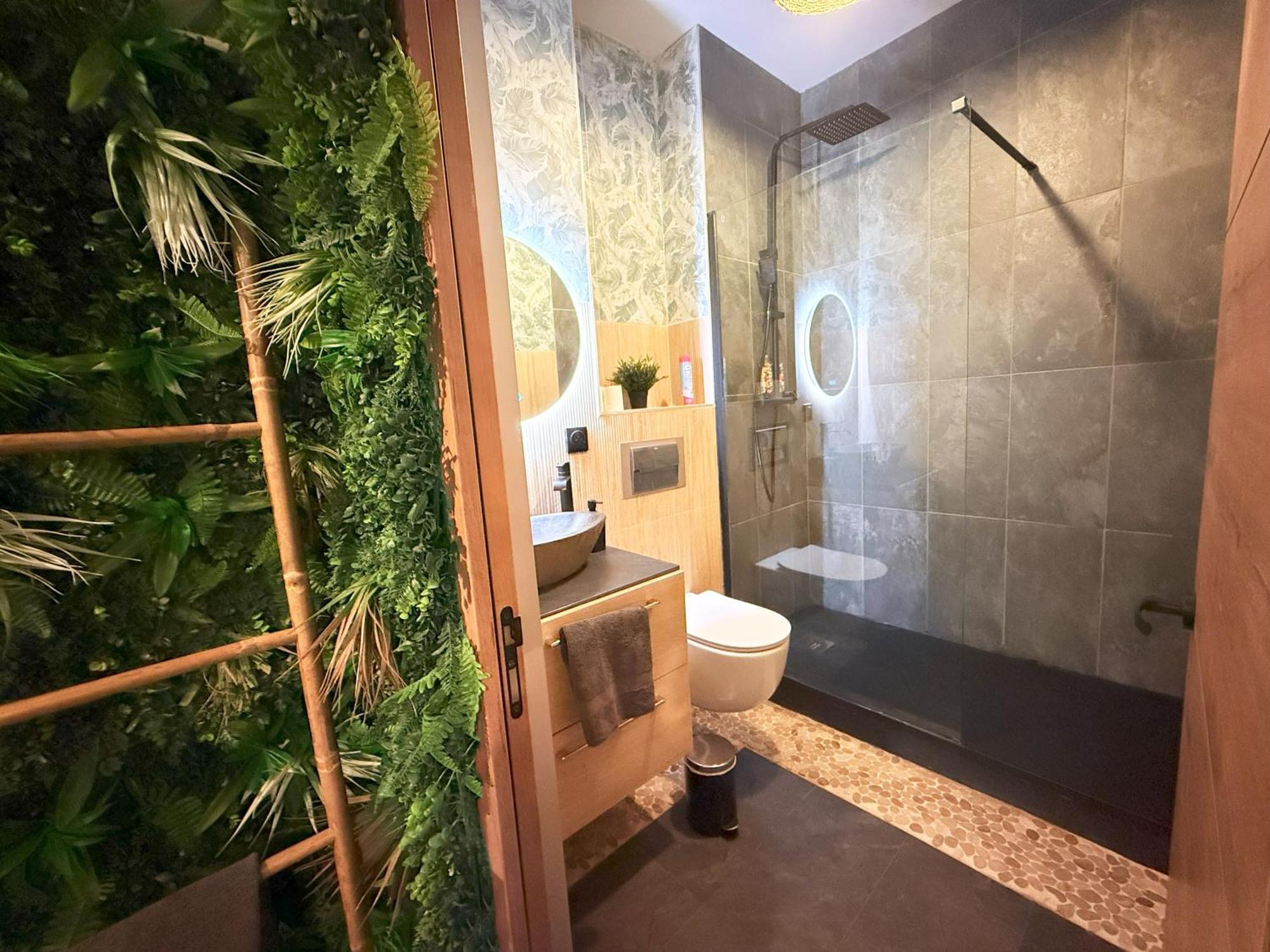 Narbnb - Jungle Suite - Jacuzzi - Centre - Clim Narbonne Bagian luar foto