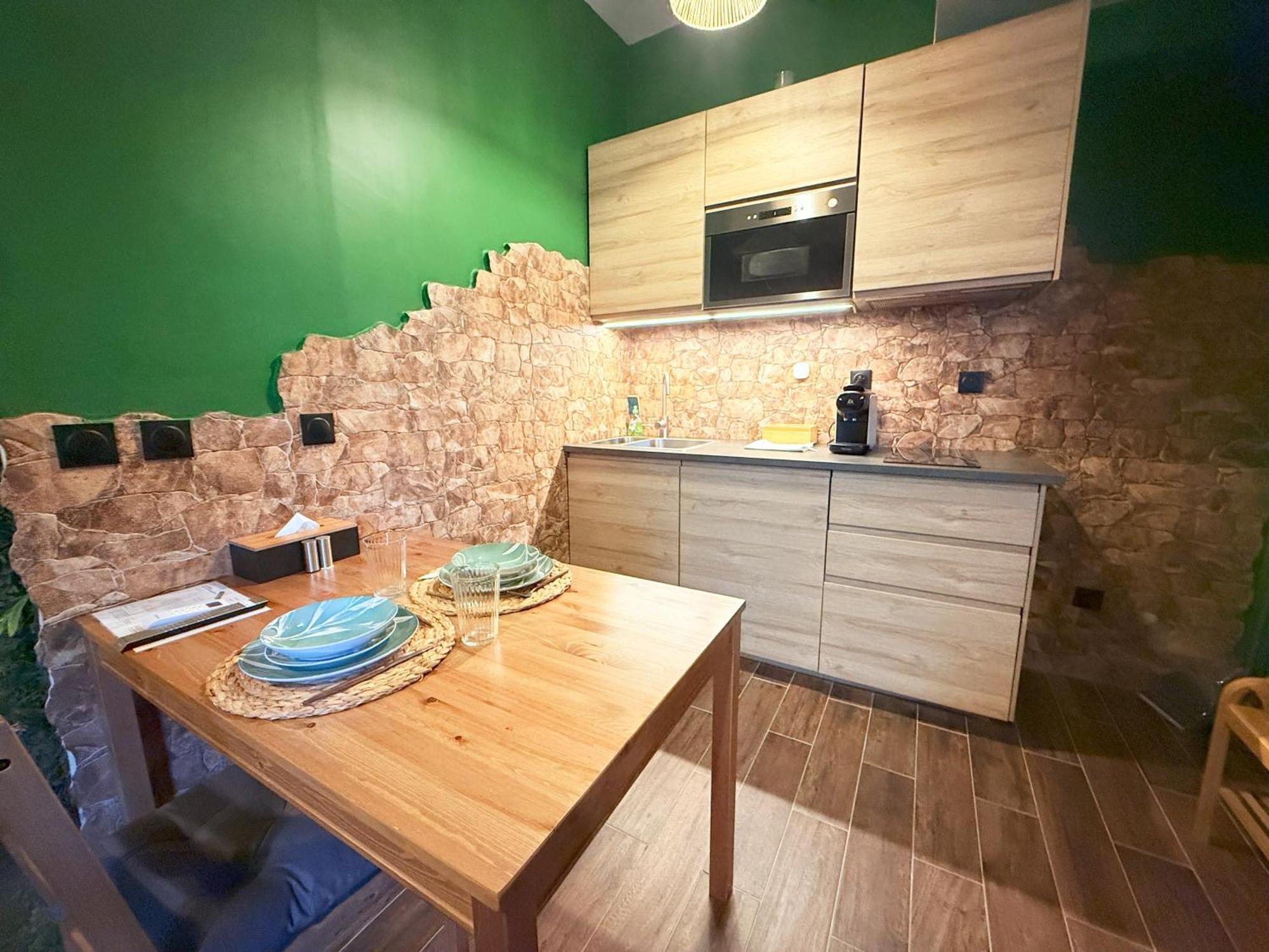 Narbnb - Jungle Suite - Jacuzzi - Centre - Clim Narbonne Bagian luar foto